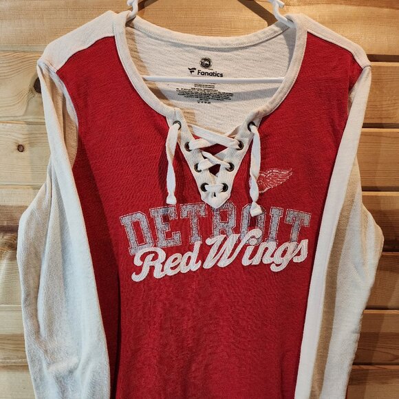 Women's Detroit Red Wings top - size large - Picture 1 of 6